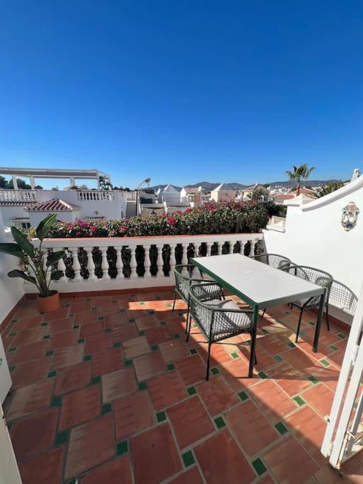 Beautiful Views, Pool & Just 10Min To The Beach Nerja Zewnętrze zdjęcie
